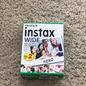 Instant wide fujifilm
